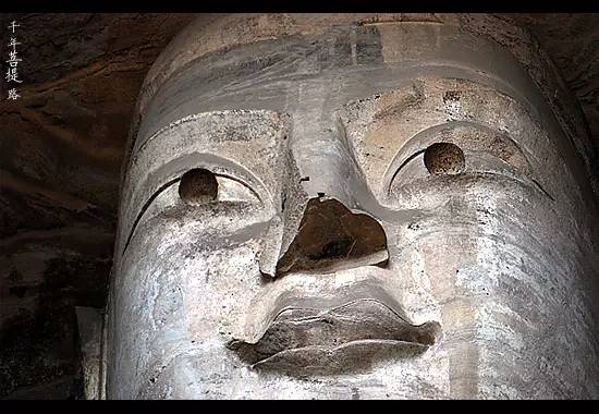 ǧ������·�����Ƹ�ʯ�߷��������������